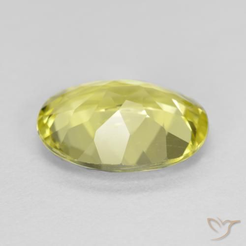 Sillimanite Jaune clair naturelle ovale, 2.35 ct, VS