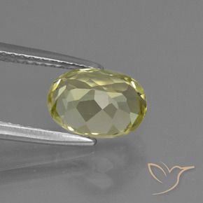 Sillimanite Jaune verdâtre naturelle ovale, 2.01 ct, VVS-VS