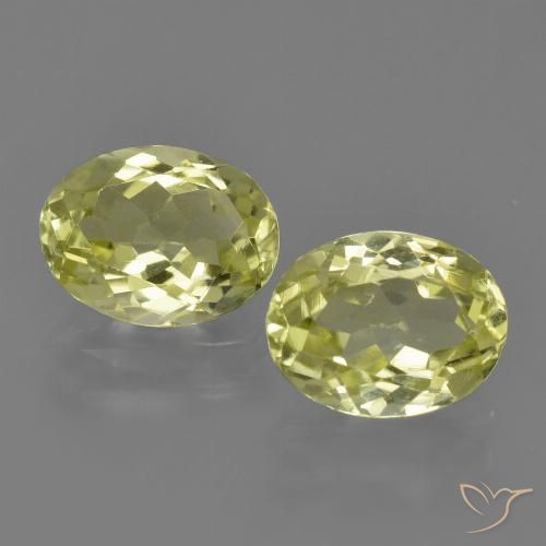2.91ctw Naturel Jaune moyen Sillimanite, ovale, VVS-VS