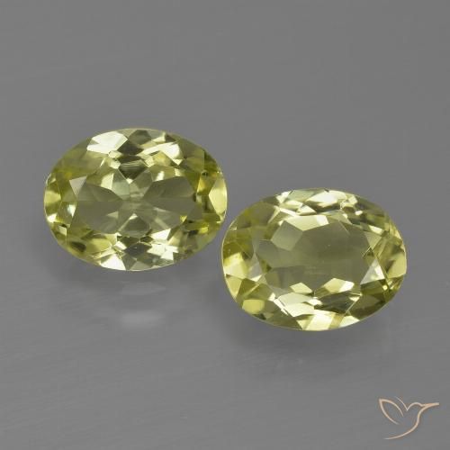 2.47ctw Naturel Jaune verdâtre Sillimanite, ovale, VVS-VS
