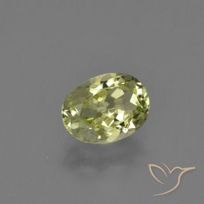 Sillimanite Vert jaunâtre naturelle ovale, 1.40 ct, VS