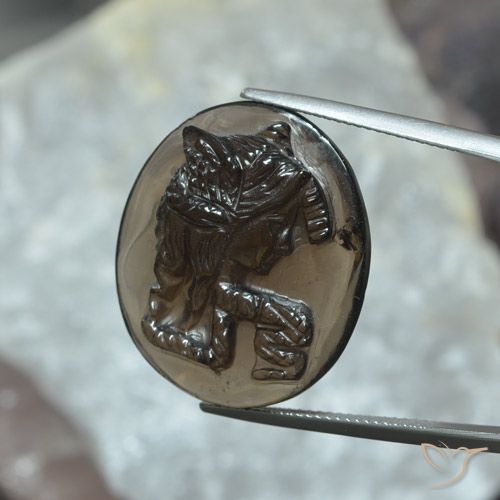 28.30ct Naturel Brun moyen Quartz fumé, ovale, Translucide