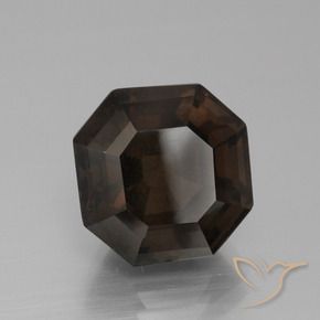 Quartz fumé Brun moyen naturelle Octogone / coupe Émeraude, 7.47 ct, VVS-VS