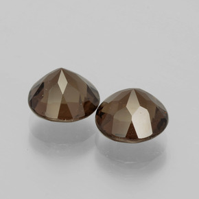 Achetez naturel 3.36ct Brun caryer Quartz fumé gems, Coupe roude, En provenance Brésil chez GemSelect. En stock, livraison internationale!