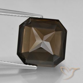 Quartz fumé Marron foncé naturelle Octogone / coupe Émeraude, 8.83 ct, VVS-VS