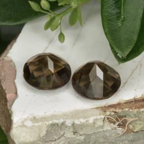 Shop natural 3.67ct Brun moyen-foncé Quartz fumé gems, Tour, from Brésil at GemSelect. In stock, global shipping!