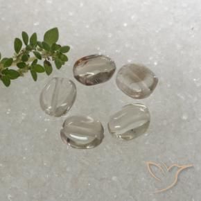 Shop natural 4.70ct Marron très clair Quartz fumé gems, ovale, from Brésil at GemSelect. In stock, global shipping!