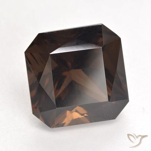 Quartz fumé Brun moyen naturelle Octogone / coupe Émeraude, 7.48 ct, VVS-VS