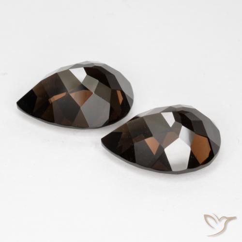 Shop natural 13.10ct Marron foncé Quartz fumé gems, En forme de poire, from Brésil at GemSelect. In stock, global shipping!