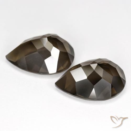Shop natural 12.60ct Brun Quartz fumé gems, En forme de poire, from Brésil at GemSelect. In stock, global shipping!