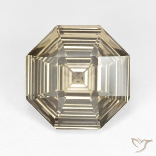5.82ct Naturel Brun pâle Quartz fumé, Taille émeraude, VVS
