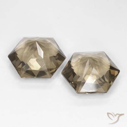 Shop natural 18.92ct Brun jaune léger Quartz fumé gems, Fantaisie, from Brésil at GemSelect. In stock, global shipping!