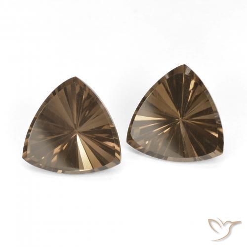 Shop natural 5.11ct Marron foncé Quartz fumé gems, Trillion, from Brésil at GemSelect. In stock, global shipping!