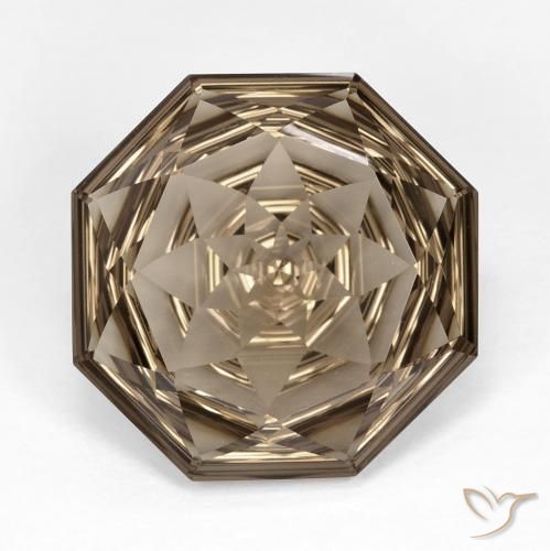 12.25ct Naturel Brun moyen-léger Quartz fumé, Taille émeraude, VVS
