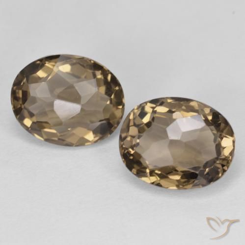 4.52ctw Naturel Brun moyen Quartz fumé, ovale, VVS