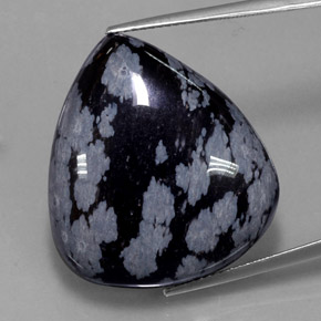 Obsidienne flocon de neige noir naturelle en forme de poire, 34,56 ct, opaque