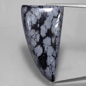 Obsidienne flocon de neige noir naturelle forme fantaisie, 31,95 ct, opaque