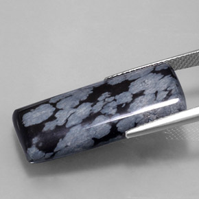 Obsidienne flocon de neige noir naturelle baguette, 15,68 ct, opaque
