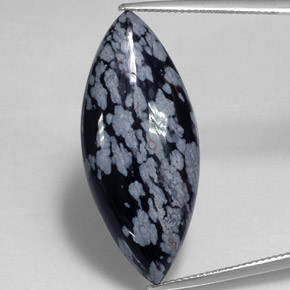 Obsidienne flocon de neige noir naturelle marquise, 19,75 ct, opaque