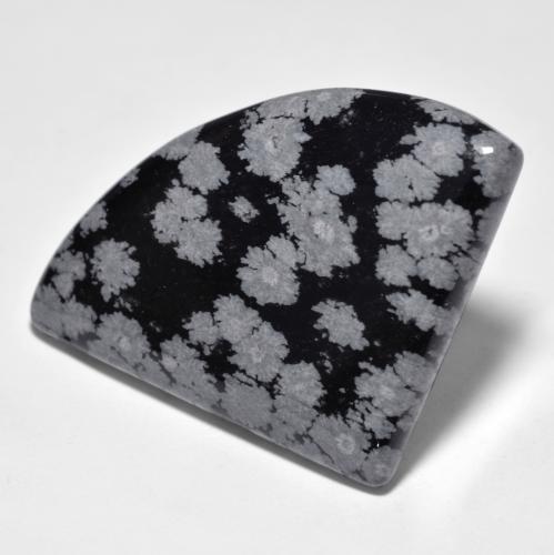 Obsidienne flocon de neige multicolore naturelle forme fantaisie, 44,61 ct, opaque