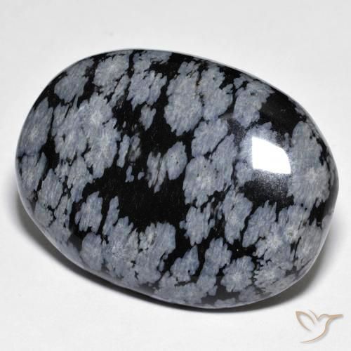 Obsidienne flocon de neige Gris-Blanc Noir naturelle ovale, 45.67 ct, Opaque