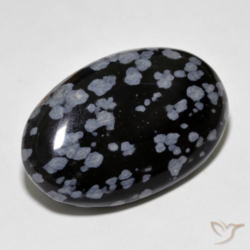Obsidienne flocon de neige Gris-Blanc Noir naturelle ovale, 30.67 ct, Opaque