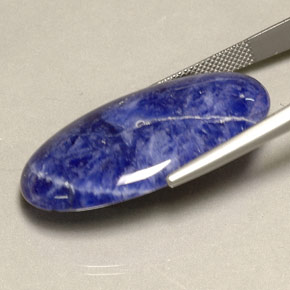 Sodalite Violet Bleu naturelle Coupe ovale, 24.08 ct, Opaque