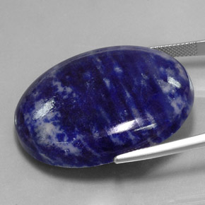 Sodalite bleue naturelle coupe ovale, 66,87 ct, opaque