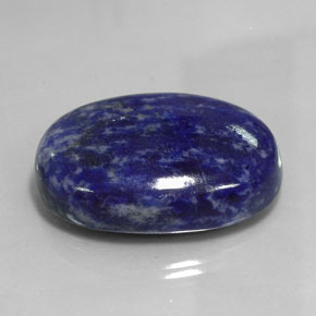 Sodalite Bleu marine naturelle Coupe ovale, 80.10 ct, Opaque