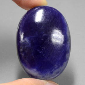 Sodalite Violet Bleu naturelle Coupe ovale, 60.10 ct, Opaque