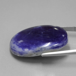 Sodalite Violet Bleu naturelle Coupe ovale, 60.10 ct, Opaque