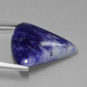 Sodalite Violet Bleu naturelle Forme fantaisie, 18.39 ct, Opaque