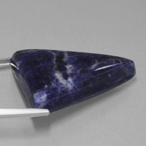 Sodalite bleue naturelle trillion, 36,42 ct, opaque