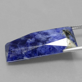 Sodalite Violet Bleu naturelle Forme fantaisie, 20.69 ct, Opaque