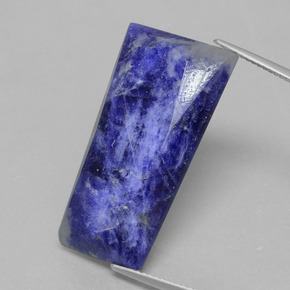 Sodalite Violet Bleu naturelle Forme fantaisie, 20.55 ct, Opaque