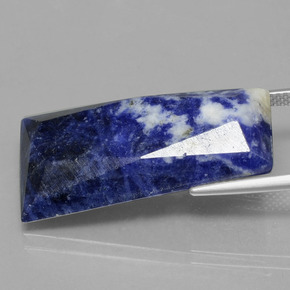 Sodalite Violet Bleu naturelle Forme fantaisie, 20.28 ct, Opaque