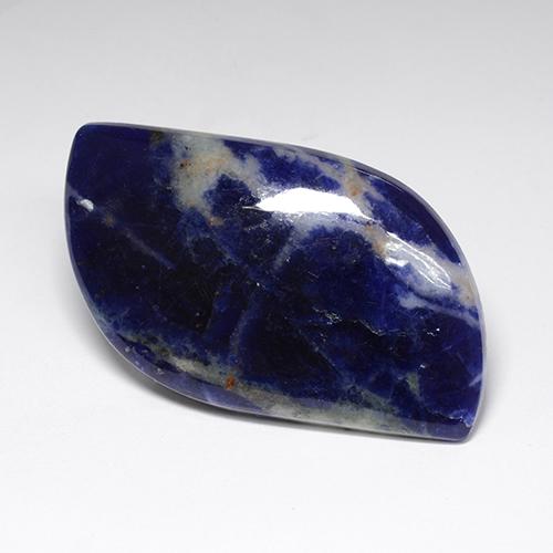 Sodalite bleue naturelle forme fantaisie, 38,13 ct, opaque