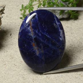 Sodalite multicolore naturelle coupe ovale, 33,58 ct, opaque
