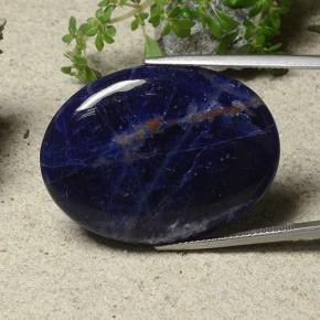 Sodalite multicolore naturelle coupe ovale, 33,58 ct, opaque
