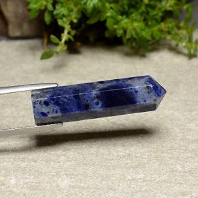 Sodalite Violet Bleu naturelle Forme fantaisie, 16.81 ct, Opaque