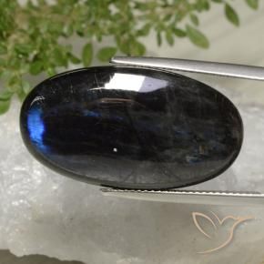 Spectrolite Multicolore naturelle ovale, 21.87 ct, Opaque