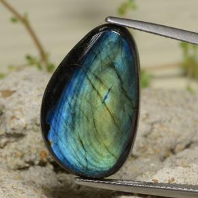 Spectrolite multicolore naturelle forme fantaisie, 11,39 ct, opaque