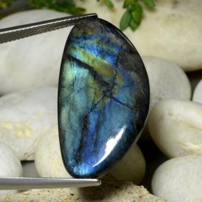 Spectrolite Multicolore naturelle Forme fantaisie, 20.62 ct, Opaque