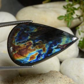 Spectrolite multicolore naturelle en forme de poire, 17,74 ct, opaque