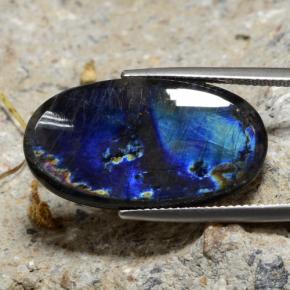 Spectrolite multicolore naturelle coupe ovale, 13,26 ct, opaque