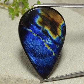 Spectrolite Multicolore naturelle En forme de poire, 25.36 ct, Opaque