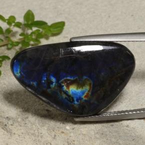Spectrolite multicolore naturelle forme fantaisie, 14,20 ct, opaque