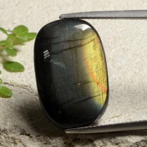 Spectrolite Multicolore naturelle Coupe coussin, 11.04 ct, Opaque