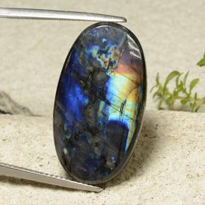Spectrolite multicolore naturelle coupe ovale, 14,82 ct, opaque