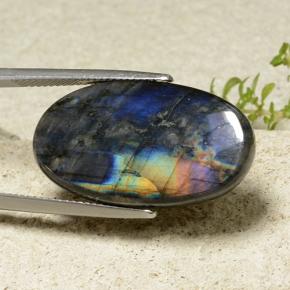 Spectrolite multicolore naturelle coupe ovale, 14,82 ct, opaque